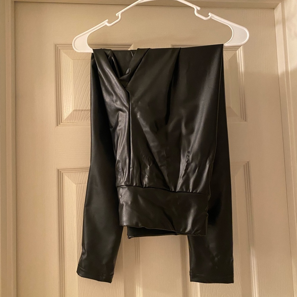 Cupshe pleather black leather leggings pants